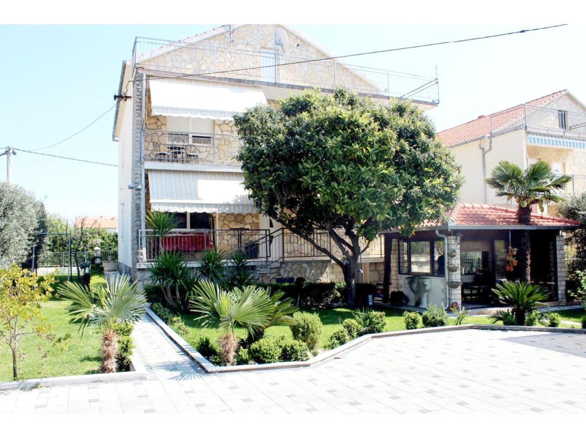 Apartments Robert Kaštela Exterior foto